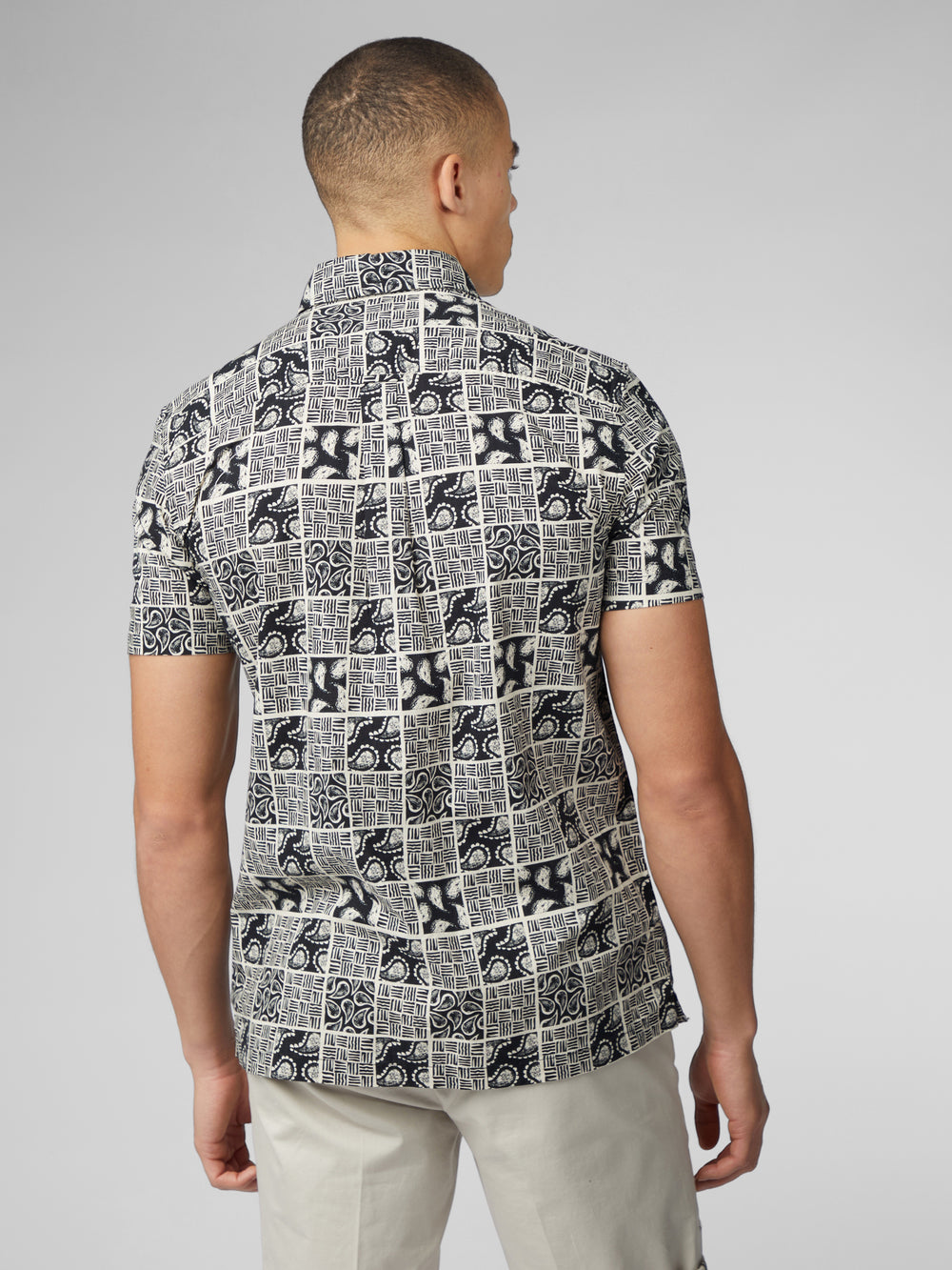 Ben Sherman Signature Checkerboard Paisley Print Gömlek Siyah | 7918-EVRIM